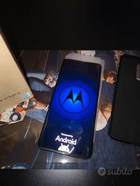 Motorola Edge 40 Neo in garanzia 