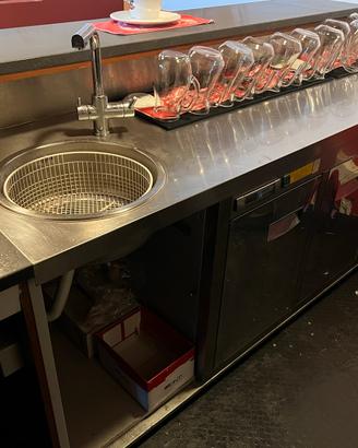 Banco bar con frigo
