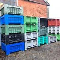 lotto di bins per frutta e verdura usati