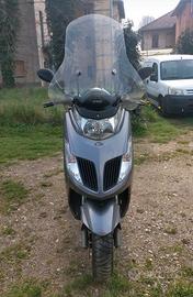 Kymco Dink 200i