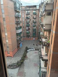 In parco privato 110mq via divisione Siena