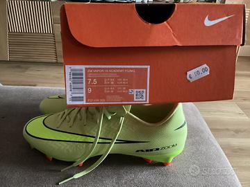 Scarpe da calcio Nike taglia 40.5
