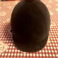 Cappello equitazione in velluto nero