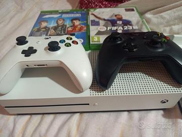 Xbox One s + 2 pad 