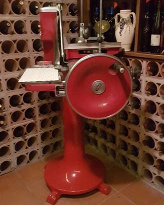 Affettatrice Berkel con piedistallo