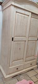 Armadio legno massello