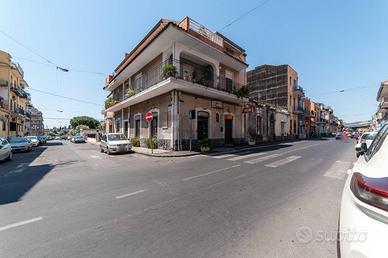 Locale Commerciale - Catania