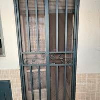 Cancello in ferro a doppia anca x balcone/giardino