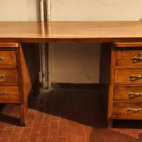 Grande scrivania art Deco anni 30  noce chiaro 