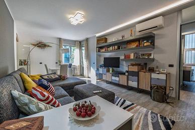 Appartamento di 95 m² con 3 locali e box auto a Mo