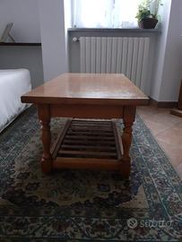 Tavolino salotto colore noce chiaro