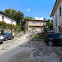 Cascina indipendente con ampi spazi e potenzialità