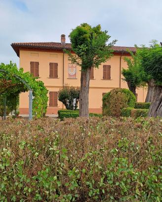 Trif. ristrutt+ n. 2 garage + area verde+ terreno