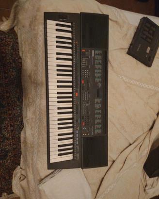 pianola Yamaha psr500
