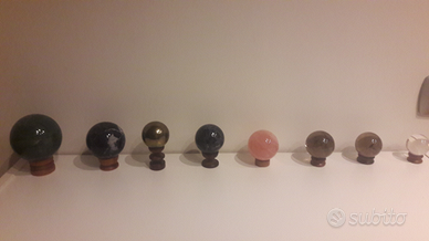 8 sfere in pietre del Brasile