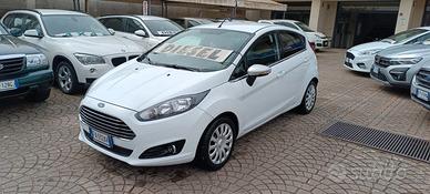 Ford Fiesta 1.5 TDCi 75CV 5 porte Titanium