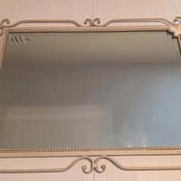 specchio con cornice