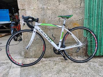 Bici da corsa CAVALERA 