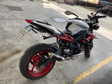 Triumph street triple rx