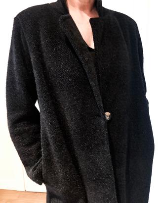 Cappotto nero da donna