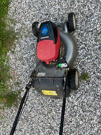 Taglaierba trattorino batteria