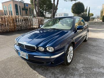 JAGUAR X-TYPE 3.0 V6 ASI 12 MESI DI GARANZIA