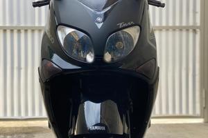 T Max Yamaha