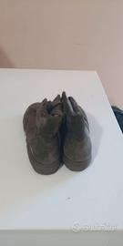 Scarpe ginniche esercito
