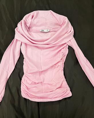 Maglia a spalle scoperte