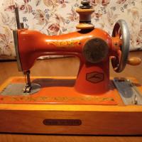 macchina da cucire per bambine vintage