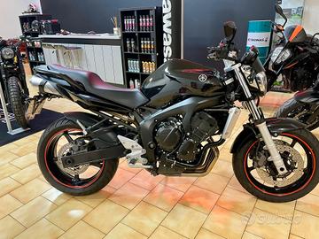 Yamaha FZ6