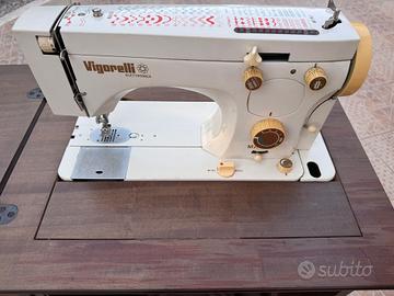 Macchina da cucire d'epoca Vigorelli