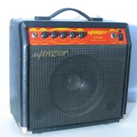 Amplificatore per Chitarra/Basso PERFETTO stinger