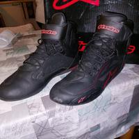 Scarpe tecniche per moto