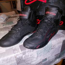 Scarpe tecniche per moto