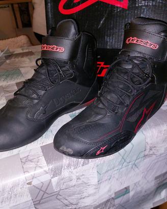 Scarpe tecniche per moto