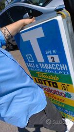 Insegna luminosa bifacciale “SALI E TABACCHI – LOT