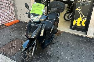 Kymco People 200 fine 2009 - PERMUTE