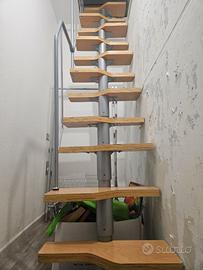 Scala salvaspazio per soffitta