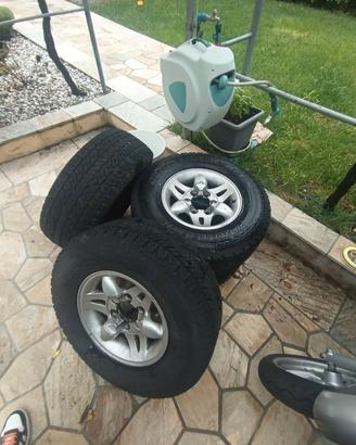 cerchi Nissan  fuoristrada 4x4