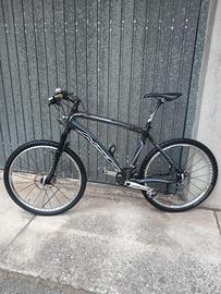 Mountain bike carbonio