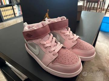 Air Jordan 1 Retro - Pink / Rose - Size 36