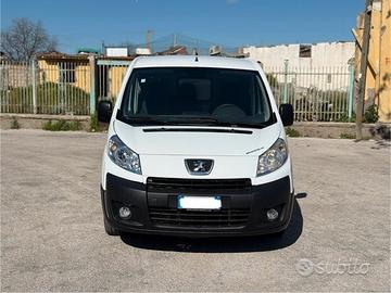 Peugeot EXPERT 2.0 HDI FRIGO CON ATP 06-2025 (2016