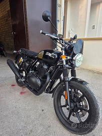 Royal enfield interceptor black ray