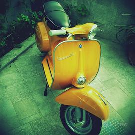 Vespa 50 N 1968 Faro Tondo Giallo Positano Restaur