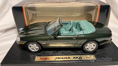 Maisto 1/18 Jaguar XK8 1996