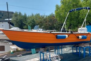 LANCIA IN VETRORESINA 4,30 metri