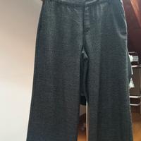 pantaloni in  tweed.