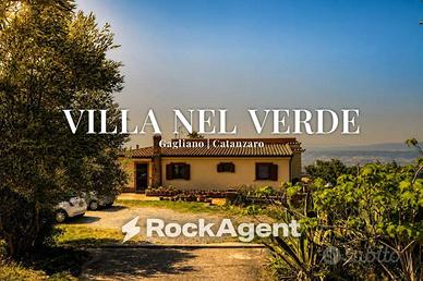 Villa di 254 m² con 5 locali a Catanzaro