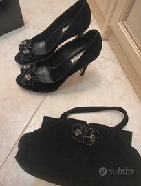 Scarpe con tacco e borsa Andrea Morelli.